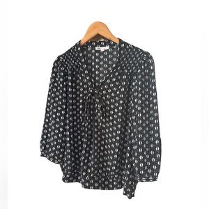 DR2 Front Tie Blouse Size Large